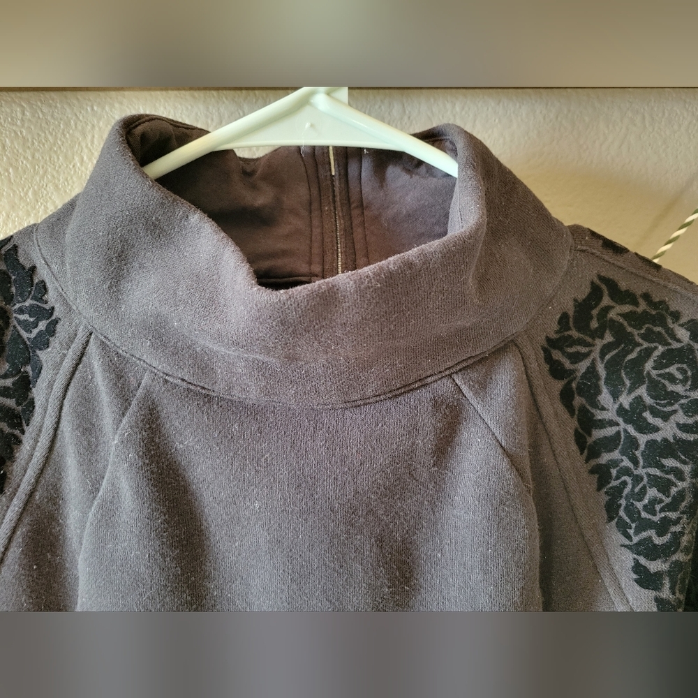 Lululemon Floral Flock Pullover velvet cotton terry 6 Yoga Goth Natural Jacquard - Picture 7 of 11